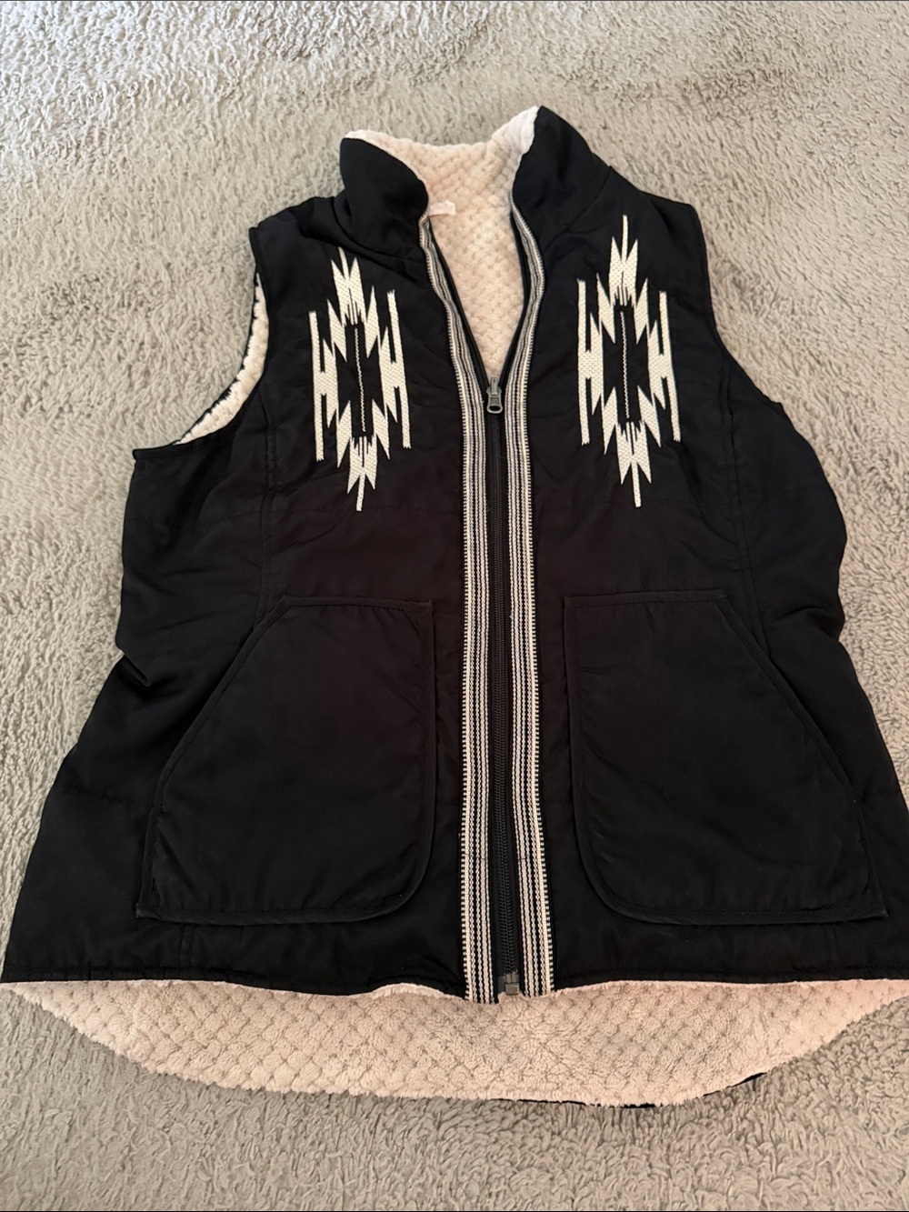Ariat  reversible Black Quilted Vest with Cream Sherpa and Geometric Embroidery